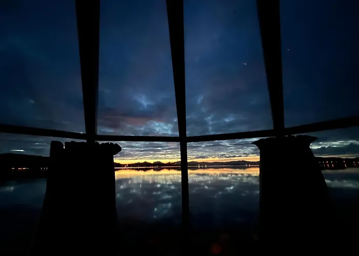 מלון Attme Have Brostadbotn