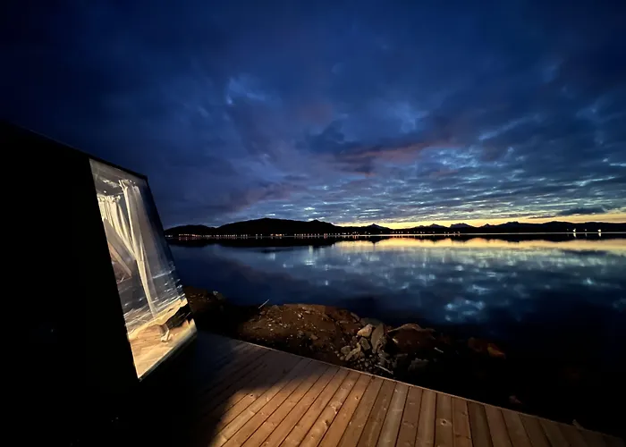 מלון Attme Have Brostadbotn