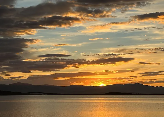 Attme Have מלון *