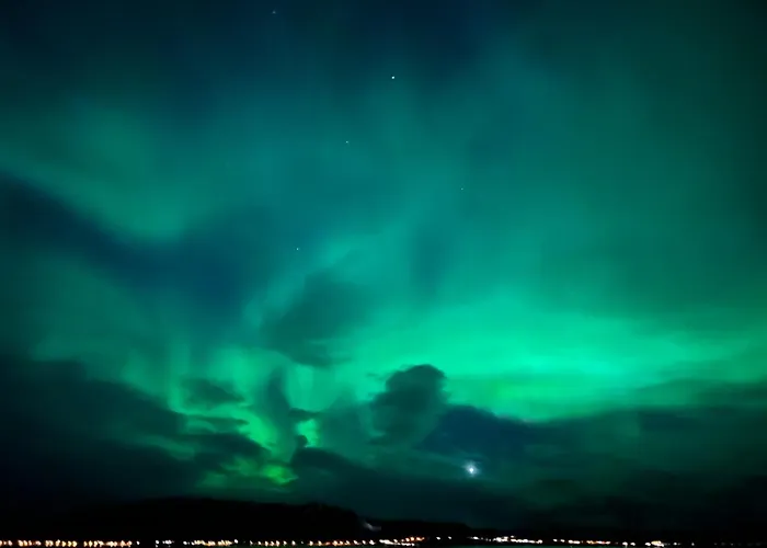 מלון Attme Have *